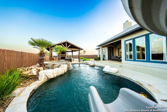 Image 45 of 89 For 105 Alexandria