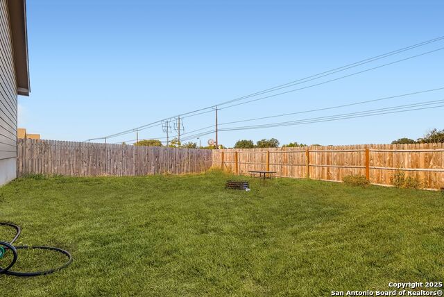 Image 27 of 32 For 13919 Weir Pl