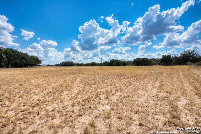 Image 17 of 24 For 261 Watering Hole Trail