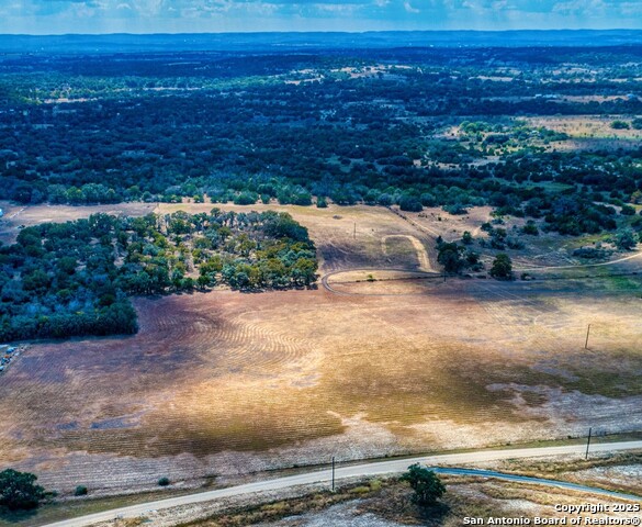 Image 5 of 24 For 261 Watering Hole Trail