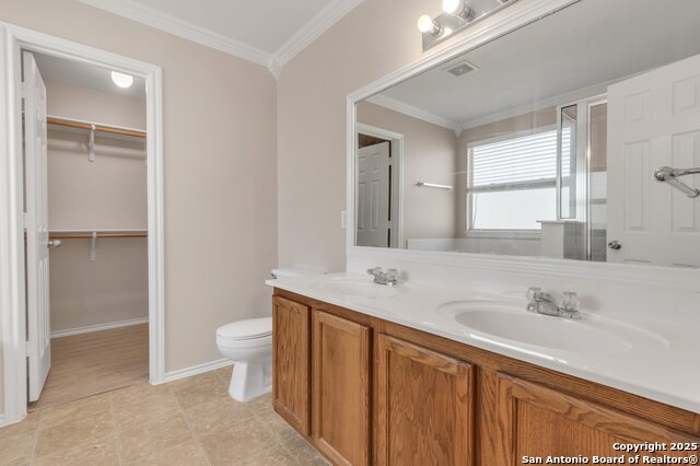 Listing photo id 15 for 5644 Brougham Way