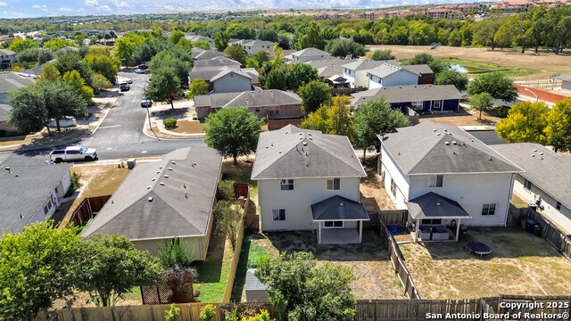 Listing photo id 29 for 5644 Brougham Way