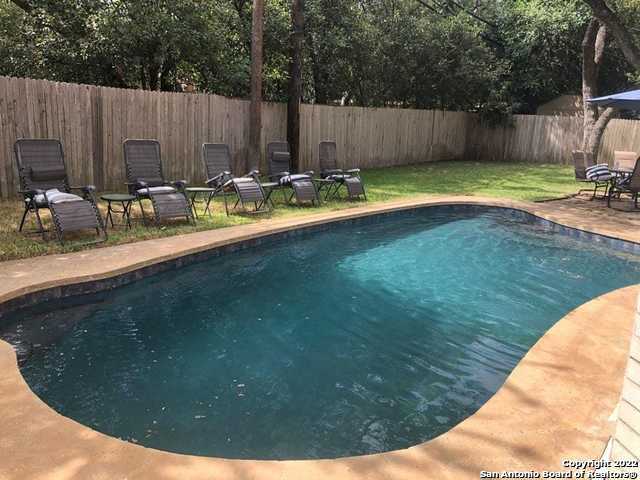 Image 23 of 25 For 14810 Fabius