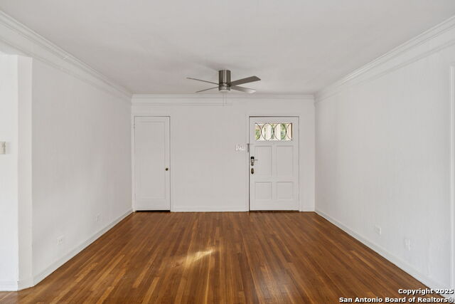 Image 6 of 25 For 515 Olmos Dr E 2