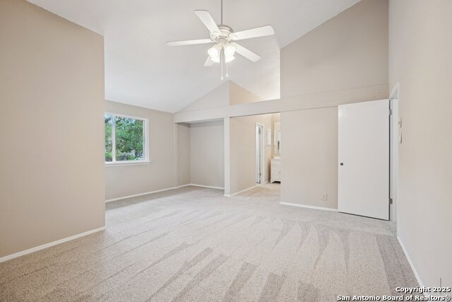 Listing photo id 19 for 5327 Timber Glade