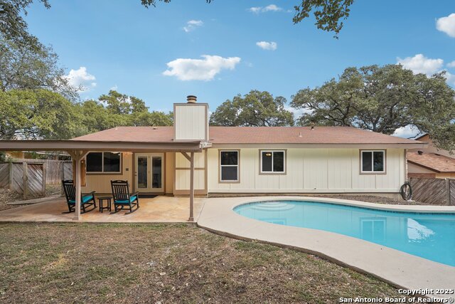 Listing photo id 30 for 5327 Timber Glade