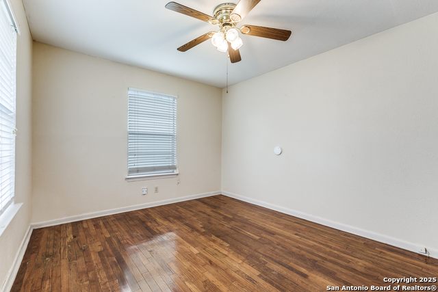 Image 19 of 25 For 310 Chipinque