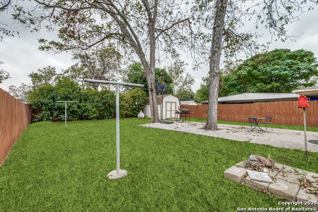 Image 24 of 25 For 310 Chipinque