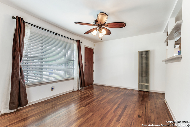 Image 7 of 25 For 310 Chipinque