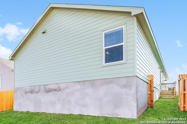 Image 15 of 16 For 8835 Barrow Path