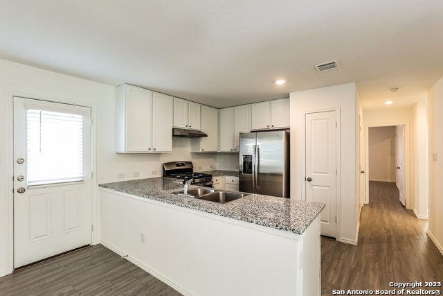 Image 6 of 16 For 8835 Barrow Path