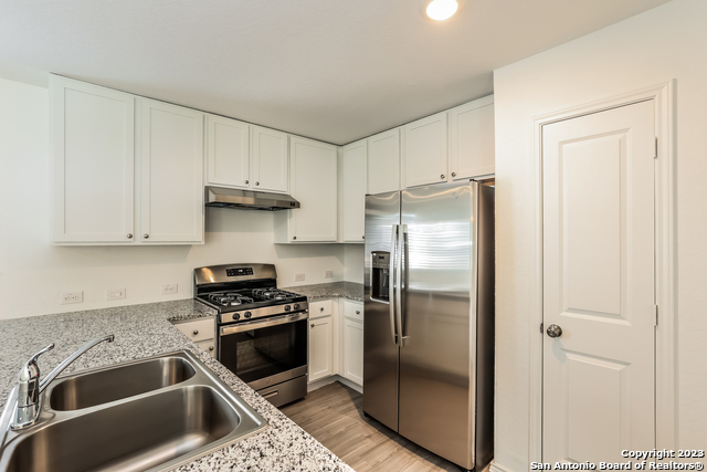 Image 8 of 16 For 8835 Barrow Path