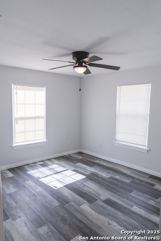 Image 13 of 24 For 1426 Logwood Ave