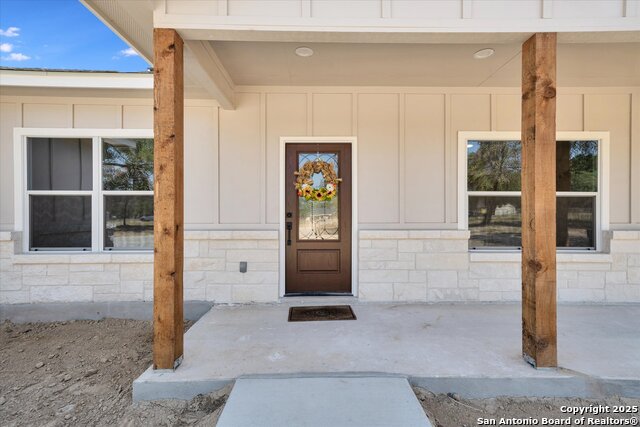 Image 2 of 35 For 506 Cr 6868 E