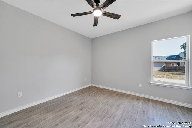 Image 23 of 35 For 506 Cr 6868 E