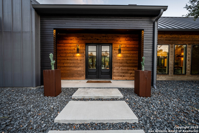 Image 2 of 50 For 47 Antler Dr