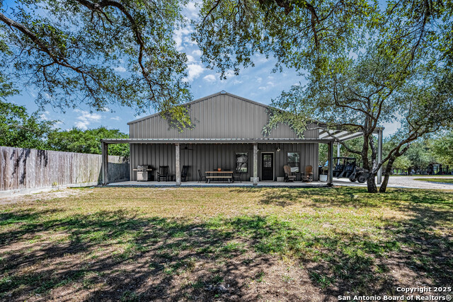 Image 42 of 50 For 47 Antler Dr