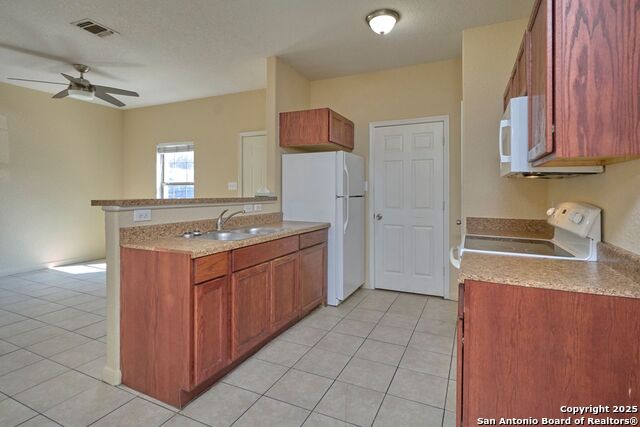 Image 10 of 24 For 10911 Baltic  102