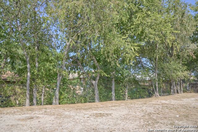 Image 23 of 24 For 10911 Baltic  102