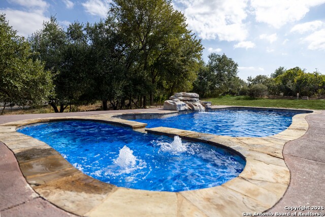 Image 2 of 48 For 110 Longwood