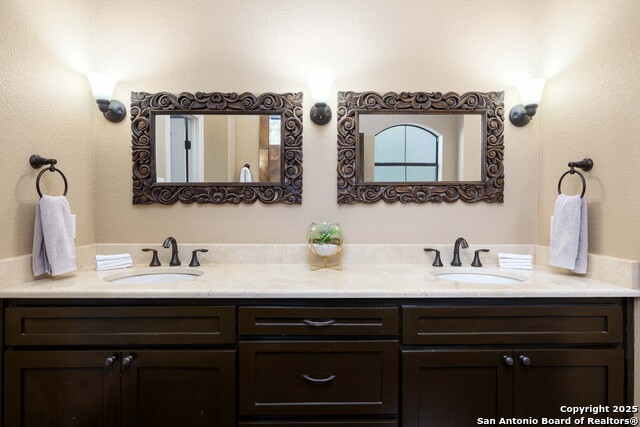 Image 21 of 48 For 110 Longwood