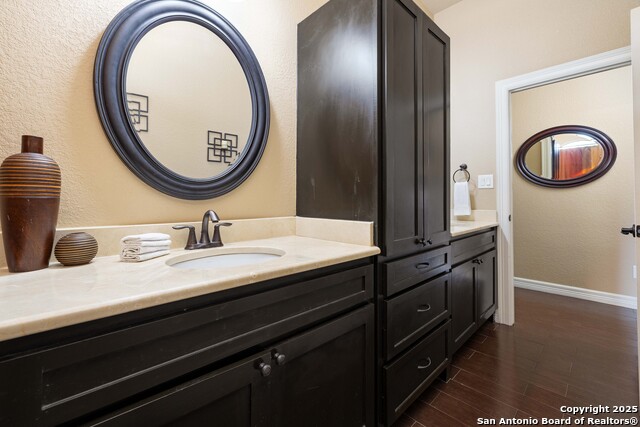 Image 27 of 48 For 110 Longwood