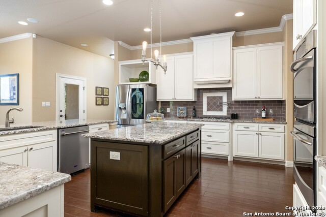 Image 7 of 48 For 110 Longwood