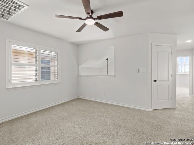 Listing photo id 22 for 4135 Woodbridge Way