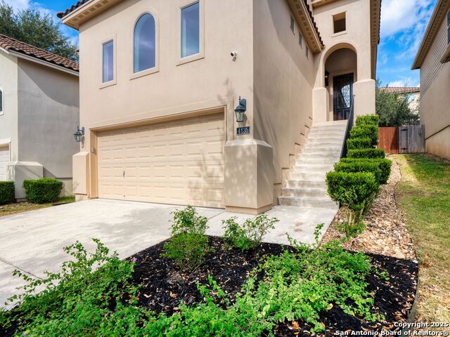 Listing photo id 32 for 4135 Woodbridge Way