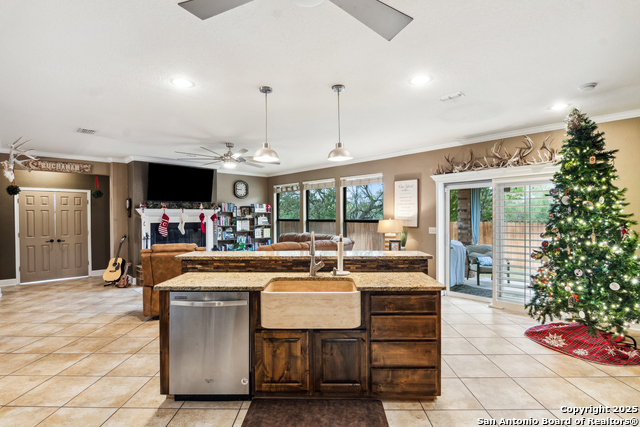 Image 11 of 40 For 7 Briar Court