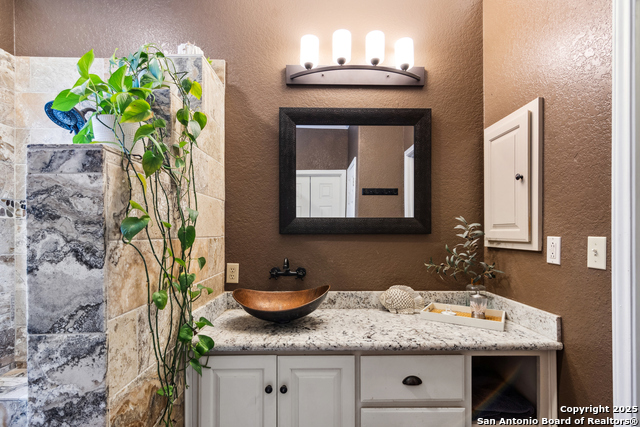 Image 20 of 40 For 7 Briar Court