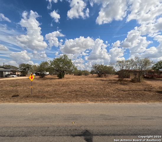 Image 5 of 13 For 141 Muehl