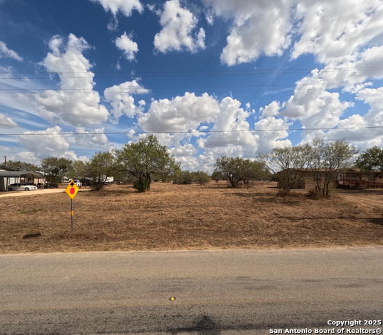 Image 6 of 13 For 141 Muehl