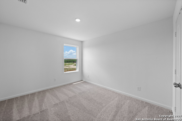 Listing photo id 20 for 4507 Caracara Court