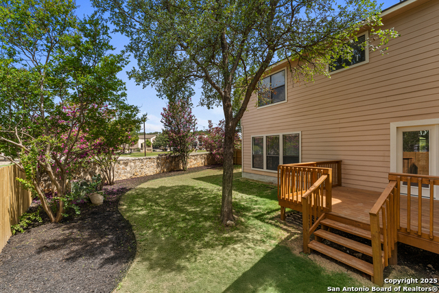 Listing photo id 38 for 14946 Turret Run