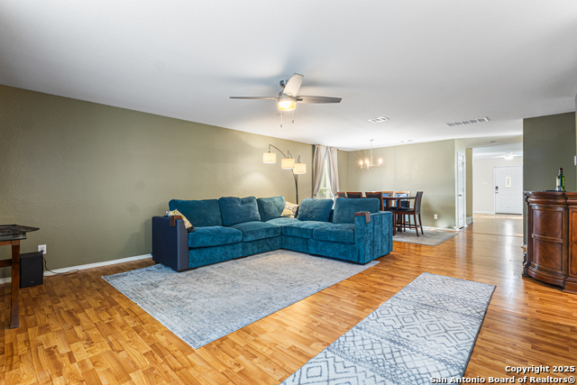 Image 11 of 39 For 12830 Capri  