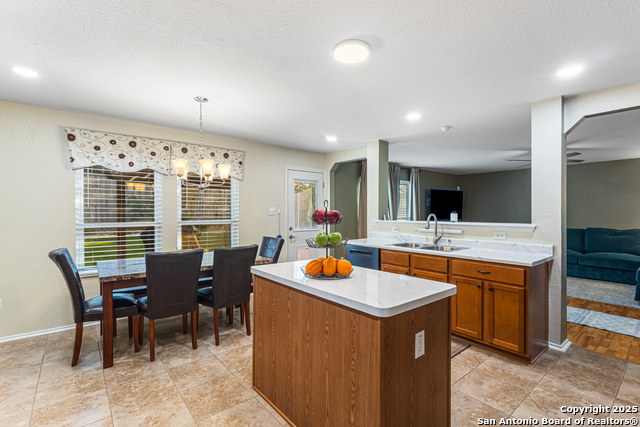 Image 13 of 39 For 12830 Capri  