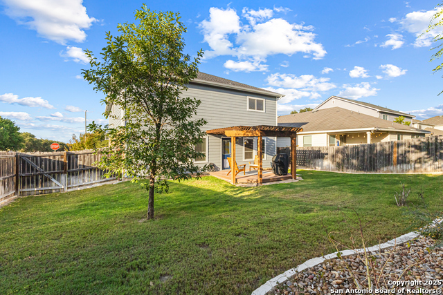 Image 31 of 39 For 12830 Capri  