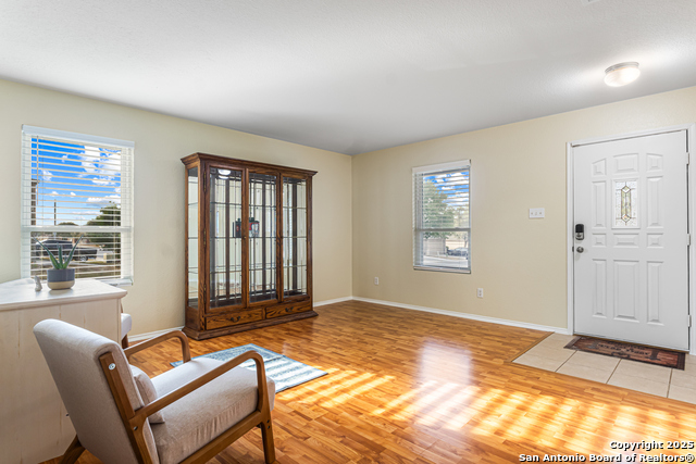 Image 5 of 39 For 12830 Capri  