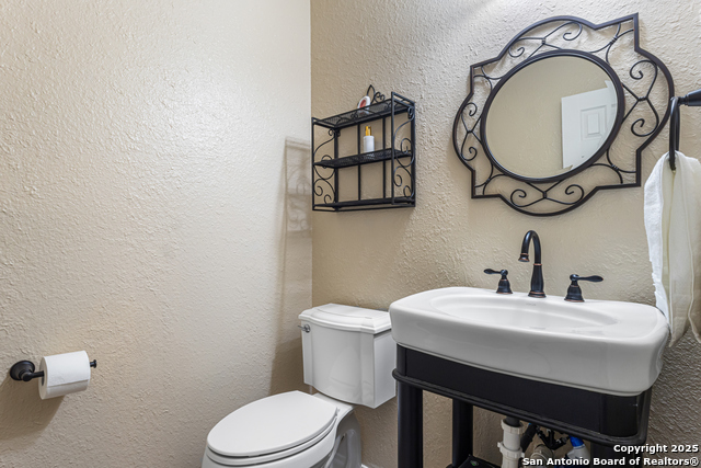 Image 8 of 39 For 12830 Capri  