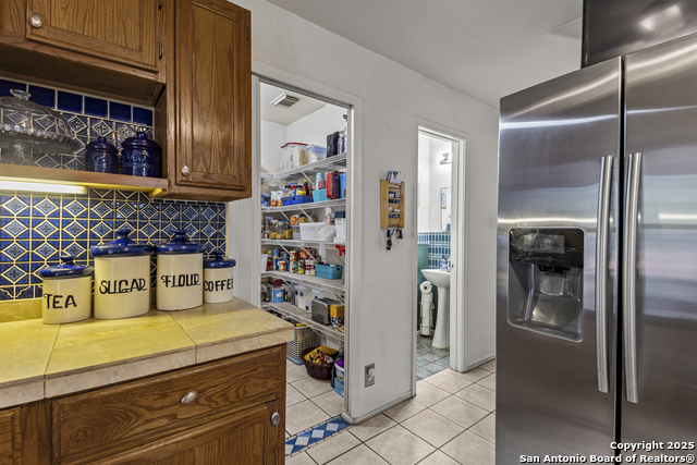 Image 14 of 37 For 8255 April Bnd