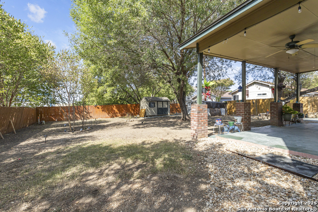 Image 33 of 37 For 8255 April Bnd