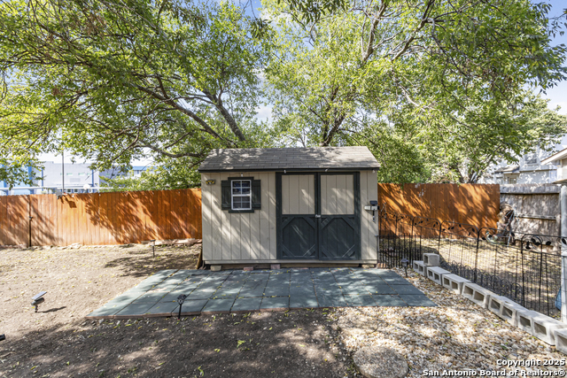 Image 37 of 37 For 8255 April Bnd