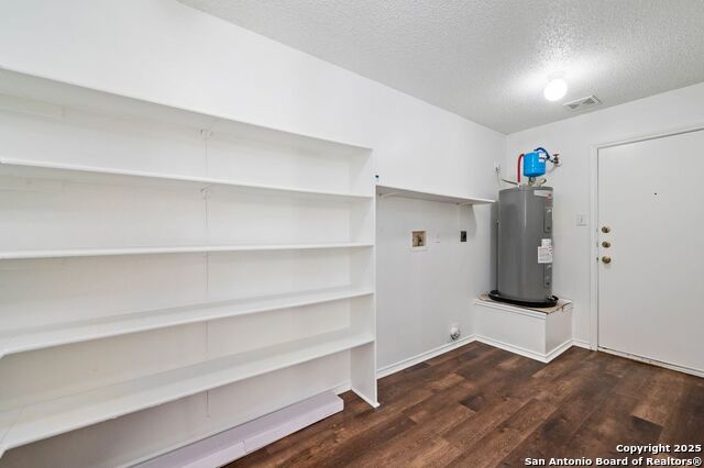 Image 13 of 22 For 6322 Donely Place