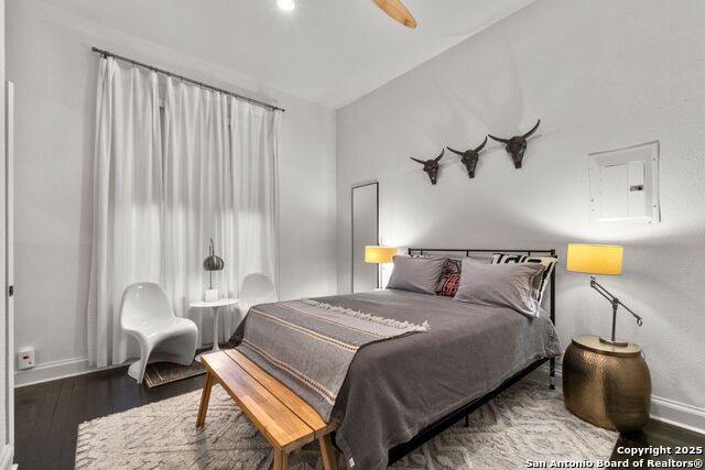 Image 69 of 73 For 227 Claudia St