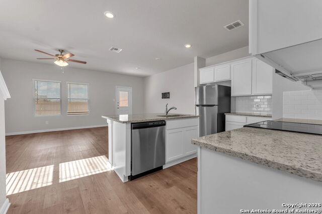 Image 11 of 45 For 3863 Abbott Pass Unit 101