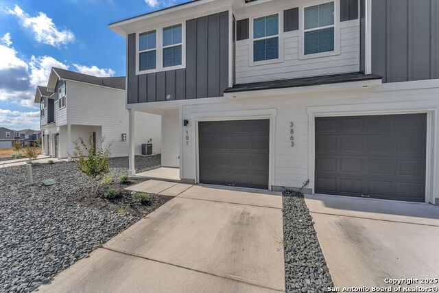 Image 3 of 45 For 3863 Abbott Pass Unit 101