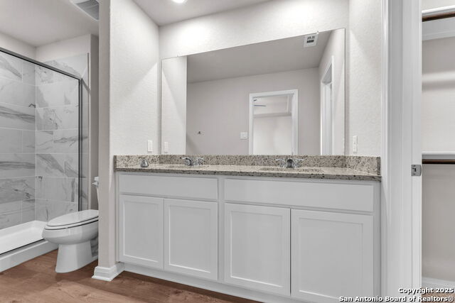 Image 35 of 45 For 3863 Abbott Pass Unit 101