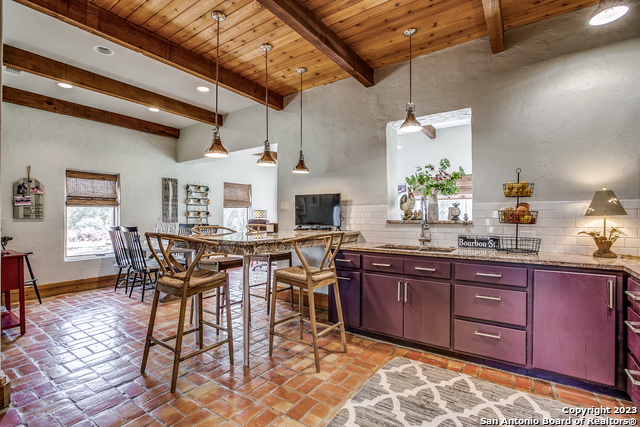 Image 11 of 30 For 22840 Scenic Loop