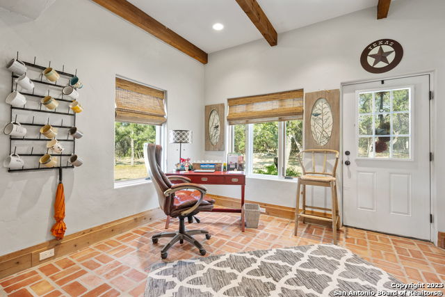 Image 16 of 30 For 22840 Scenic Loop